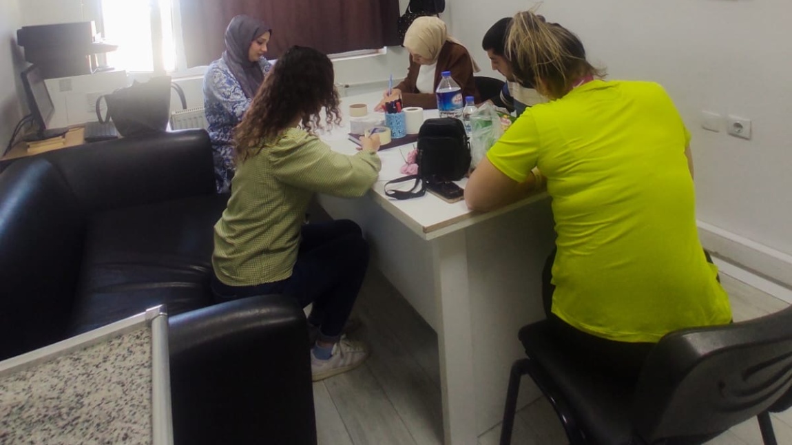 KTS Öğretmen Gelişim Birimi kapsamında öğretmenlere röportaj soruları soruldu ve cevaplanıldı.
